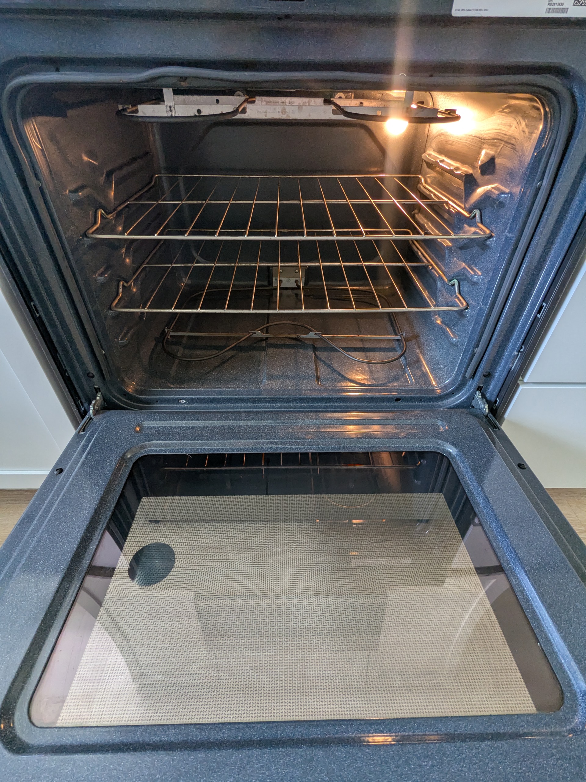 Clean oven interior
